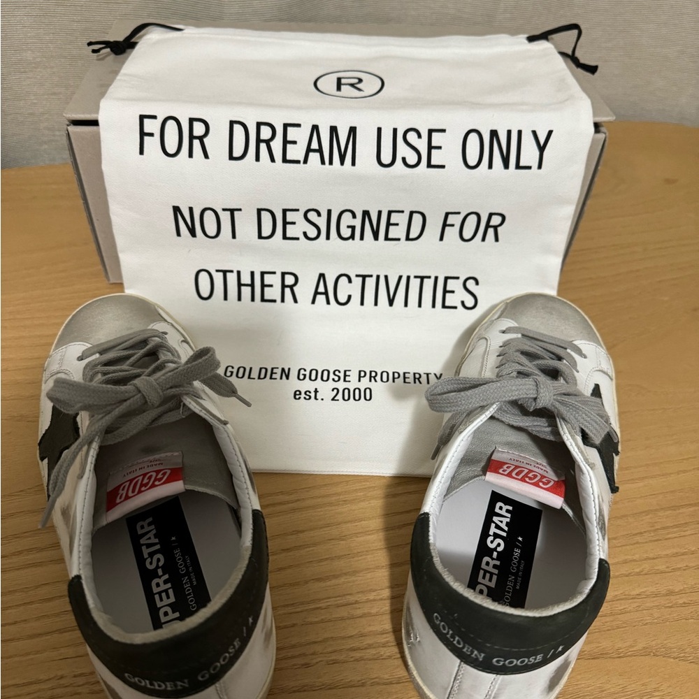 Golden Goose Superstar Sneakers - Picture 8 of 8